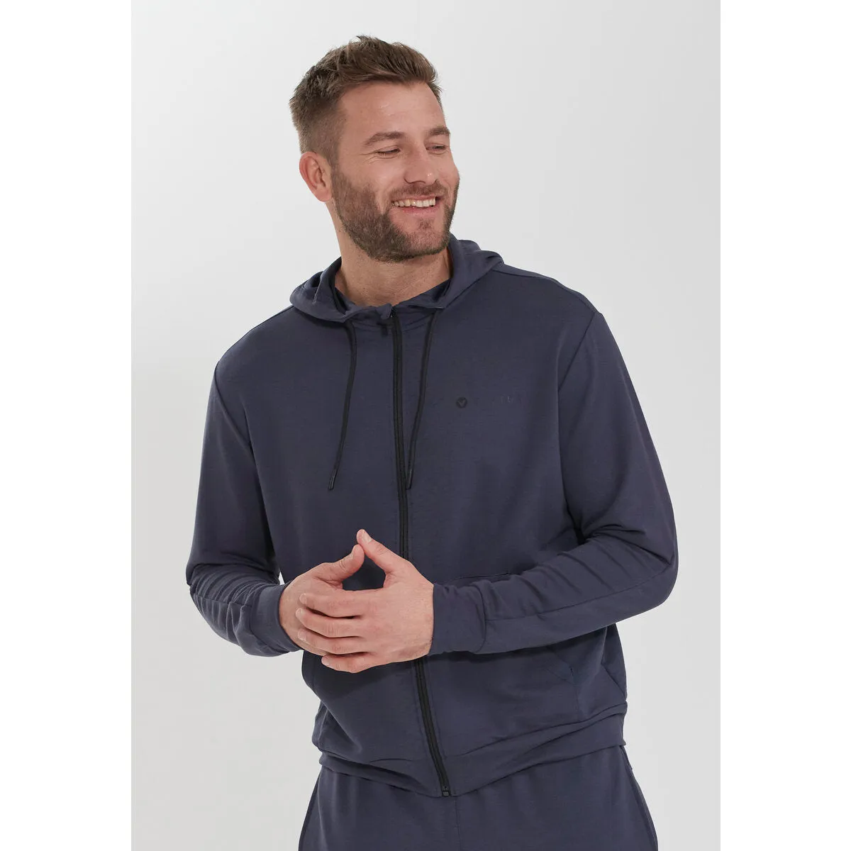 Brent M Hoody