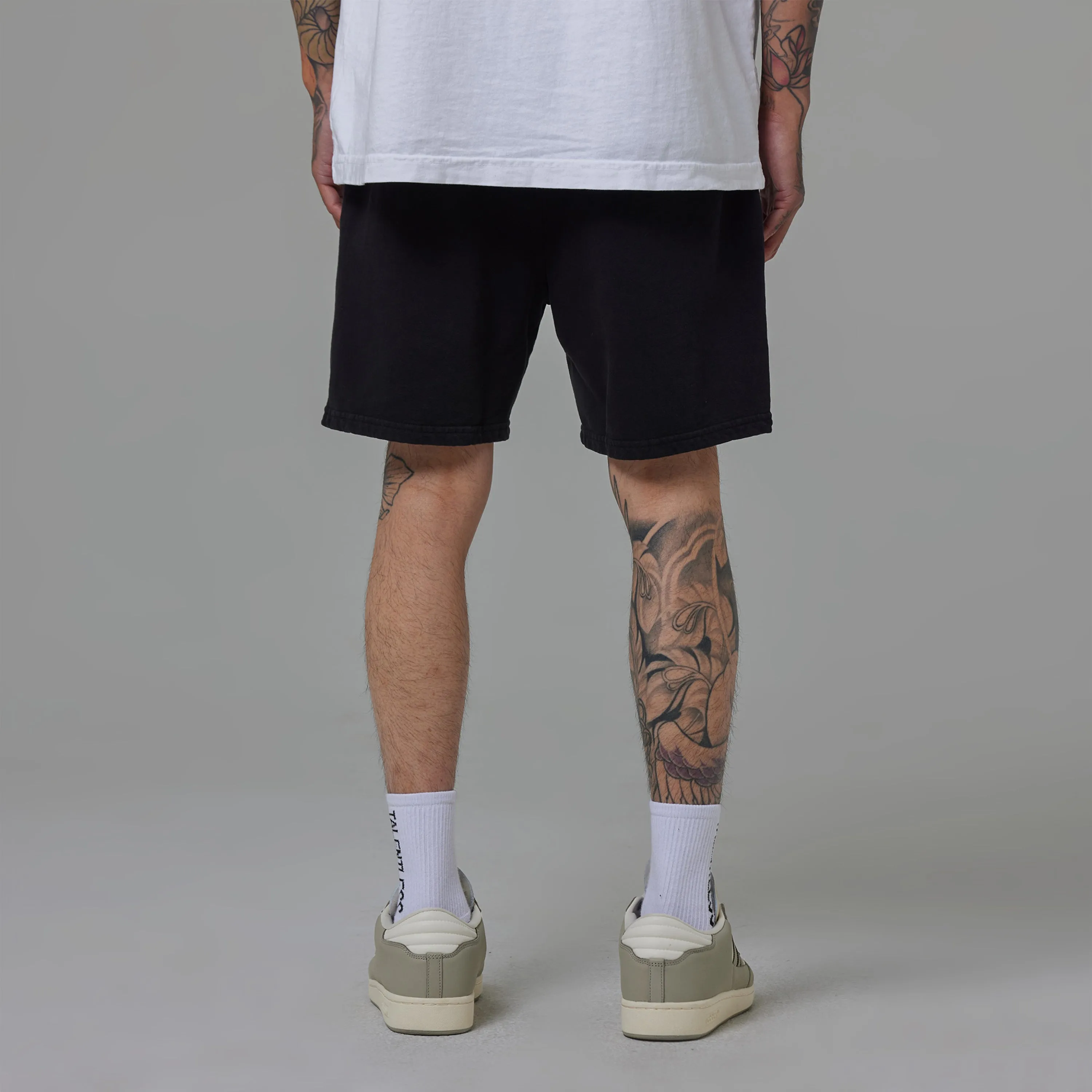 MENS LIGHTWEIGHT SHORTS