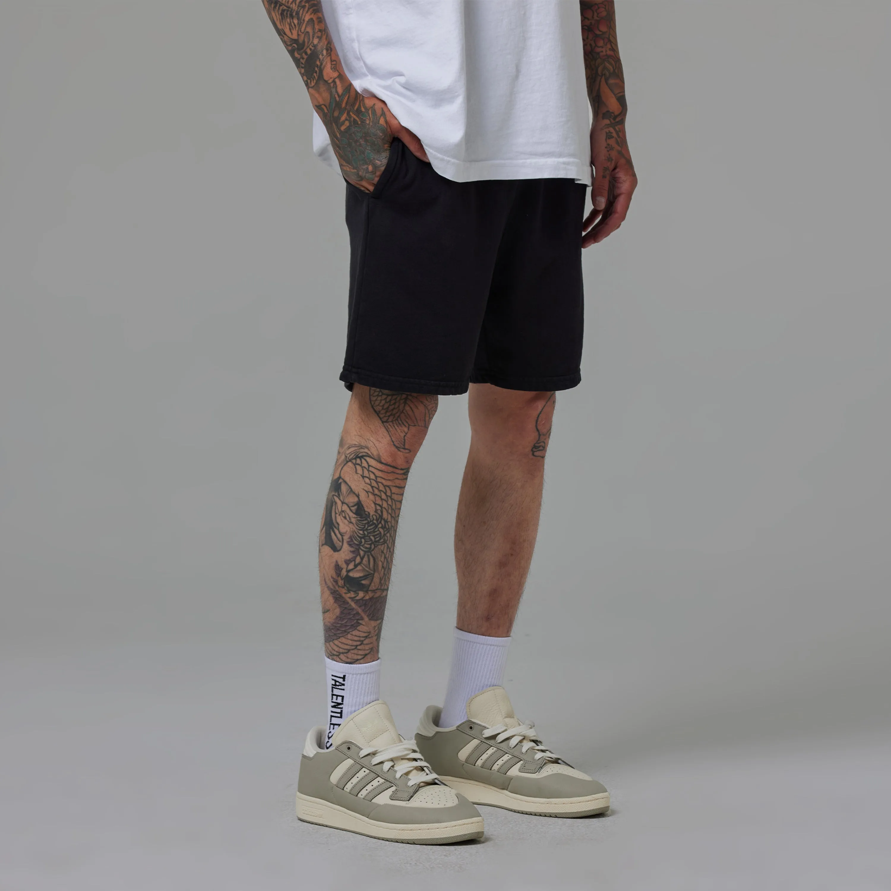 MENS LIGHTWEIGHT SHORTS